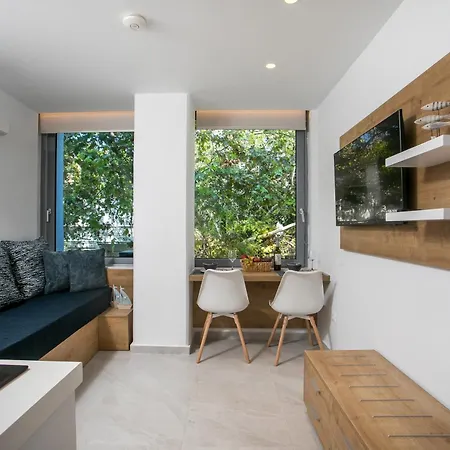 Elegant Blue Rhodes Center Apartament